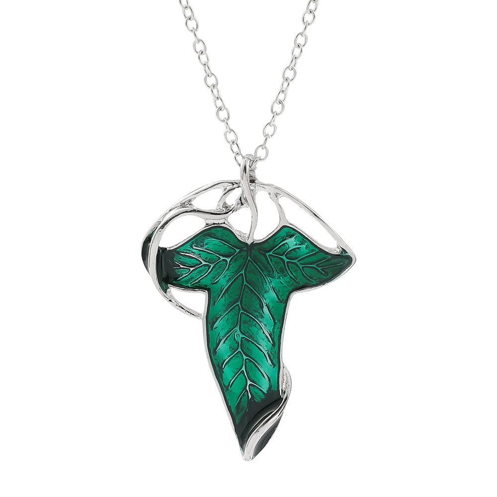 Vintage Tech Accessories - Vintage Green Leaf Pendant Necklace Exquisite